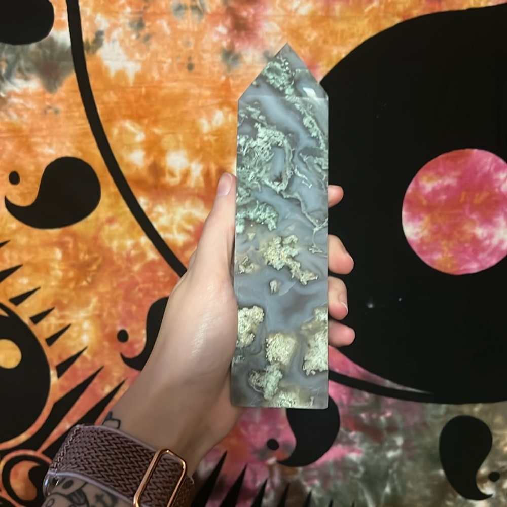 Large Moss Agate Tower with Dendrites 🕸️